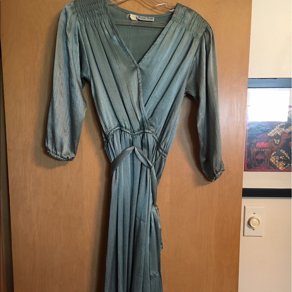 Vintage soft green dress
