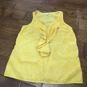 Ruffled short sleeve shirt