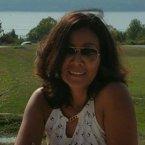 Meet your Posher, Brenda