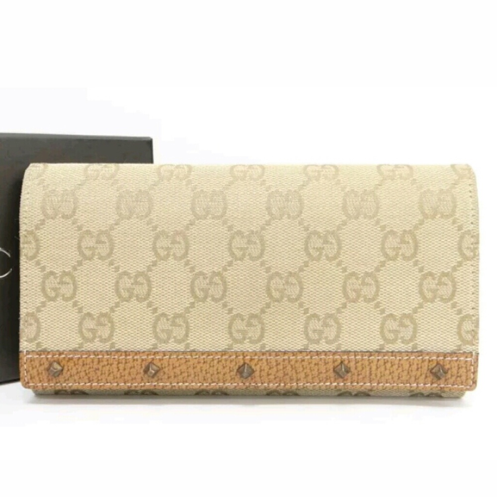 ✨Sold✨💯Authentic Gucci Long Wallet GG Monogram