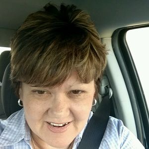 Meet your Posher, Sandy