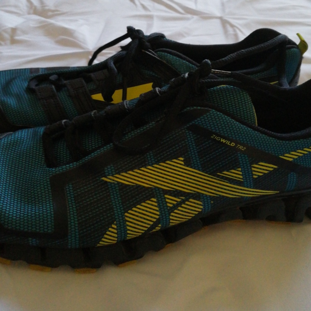 Reebok ZigTech Sneakers Size 7