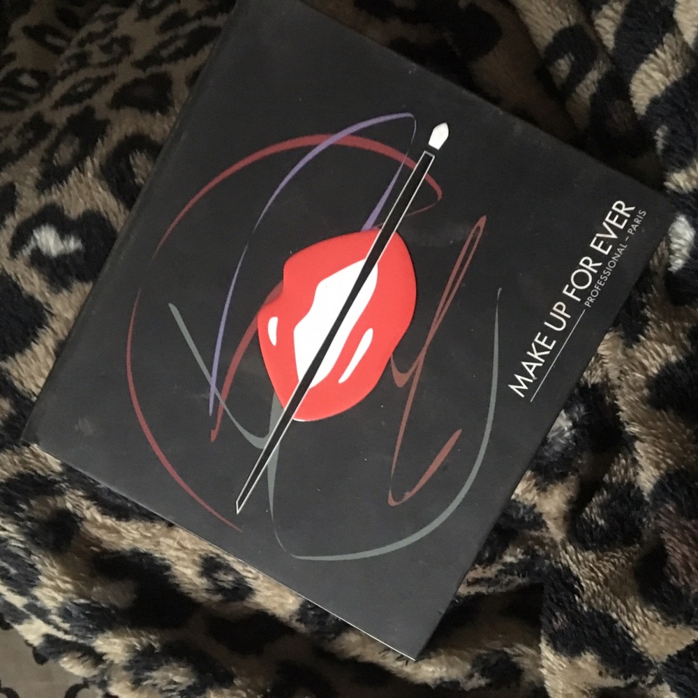 Makeup forever eye palette