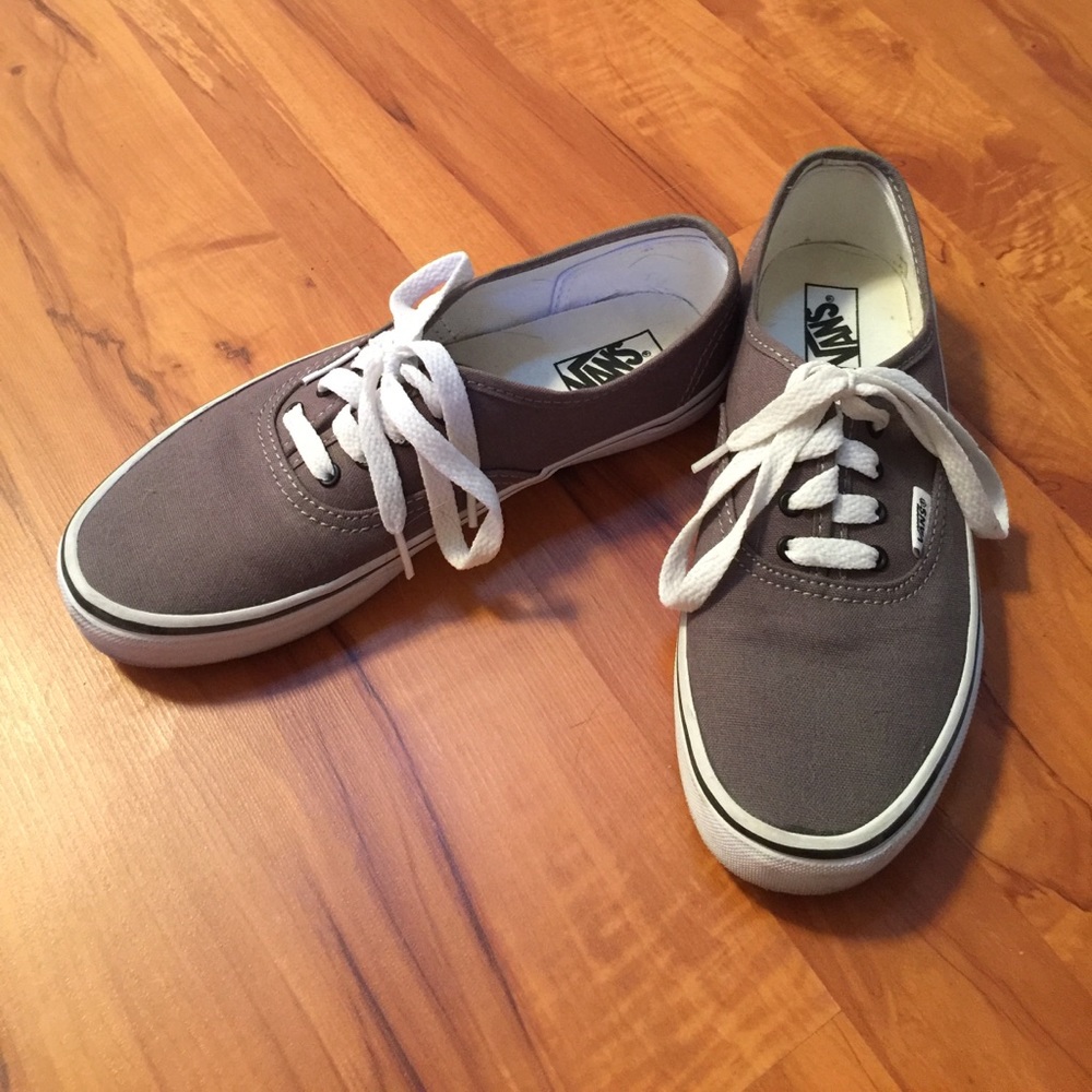 Vans authentic core classics sneakers