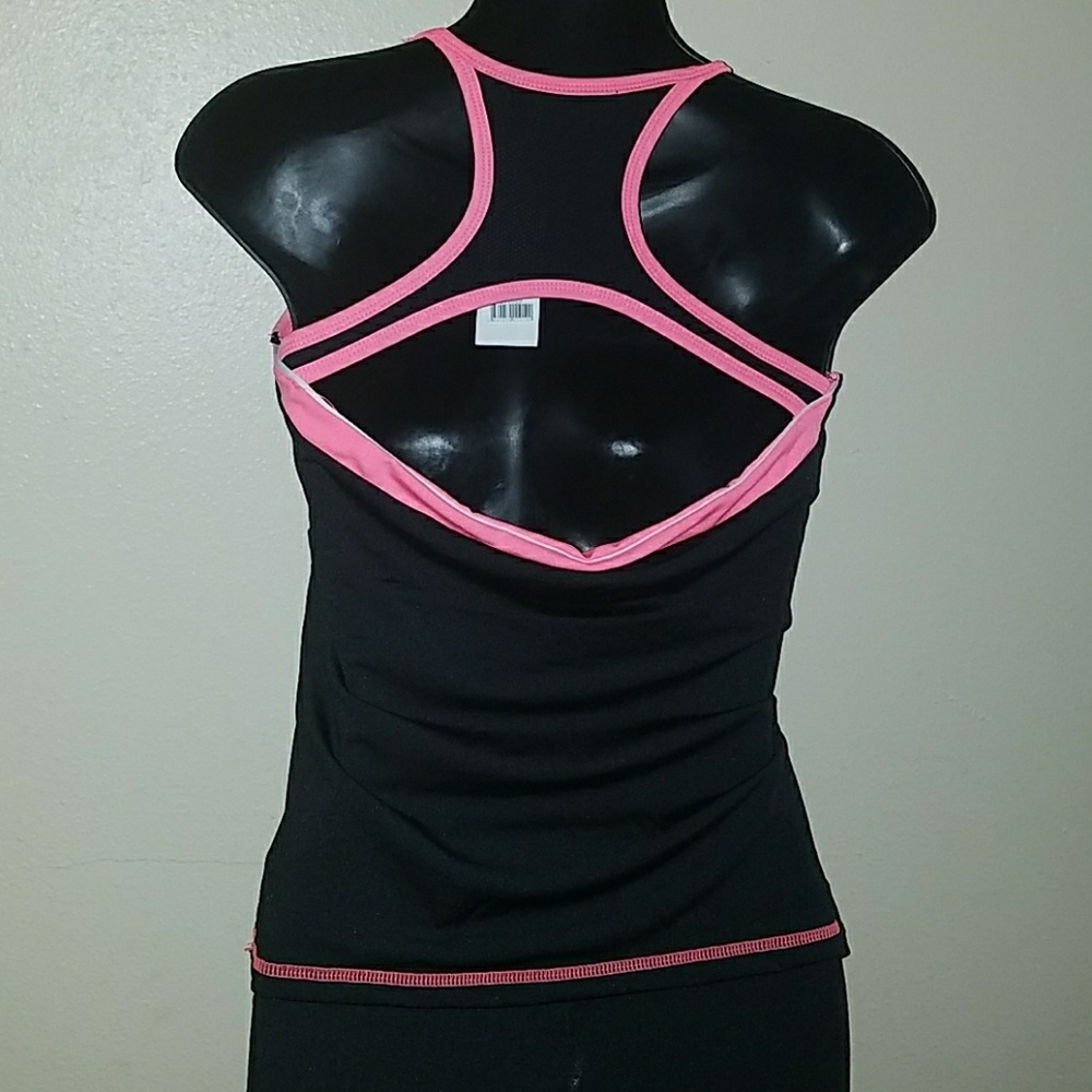 Workout capri set - Picture 3 of 4