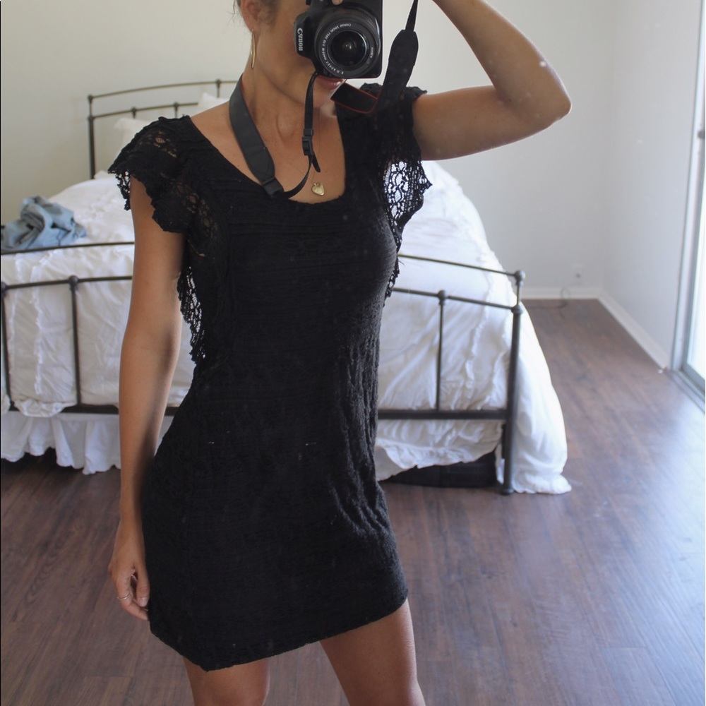 Black lace dress