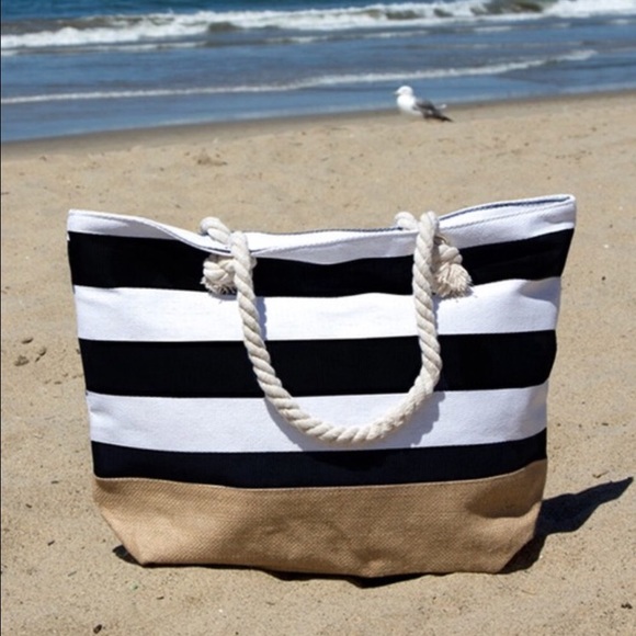 LAST ONE! Montauk Striped Tote Bag • - Picture 2 of 5