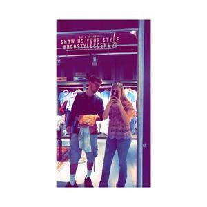 Meet your Posher, Abigail