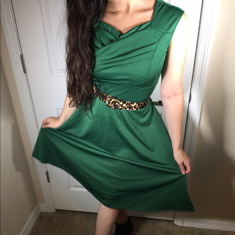 green 40's style dress
