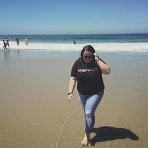 Meet your Posher, Beatriz