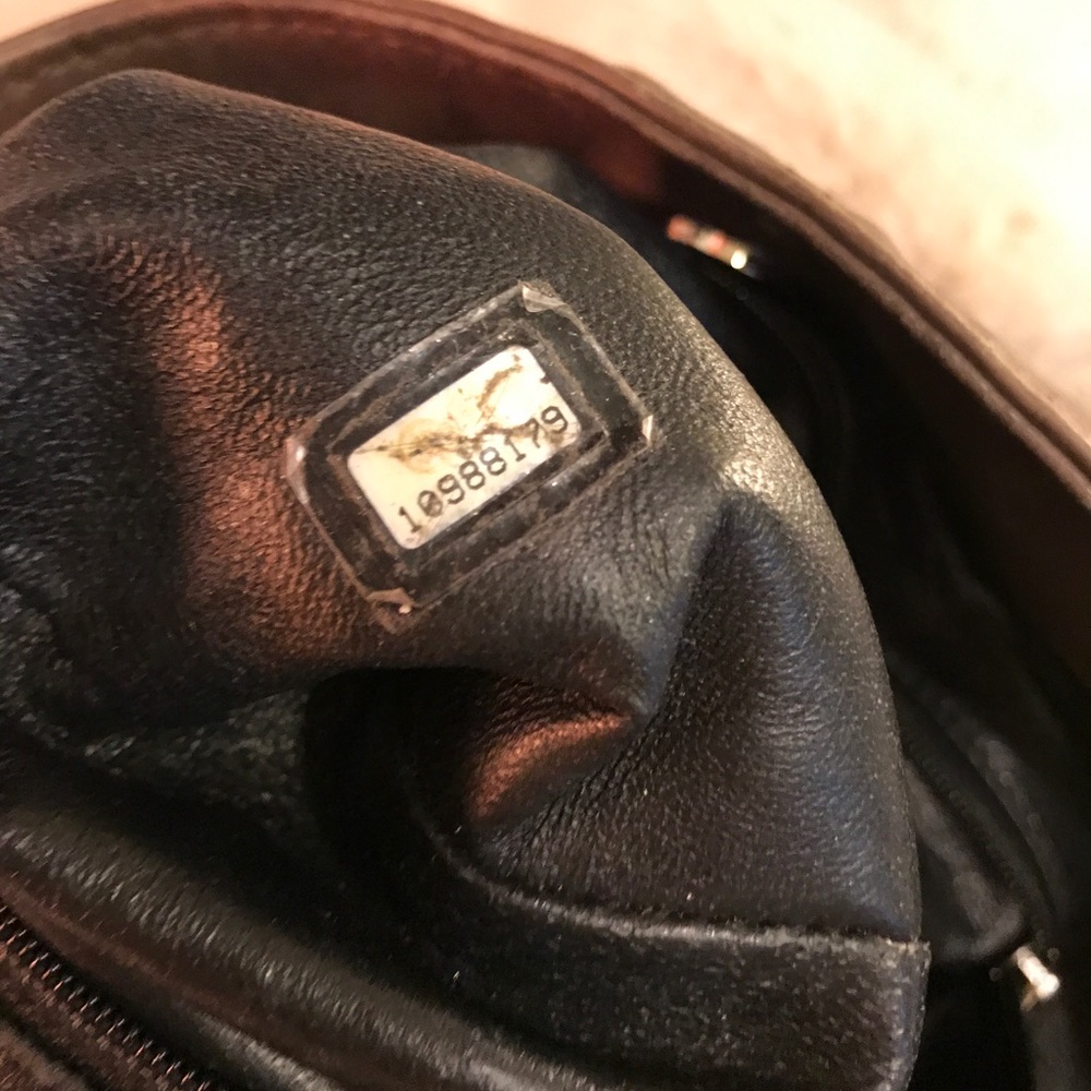 CHANEL Stone Brown-Grey Large Bag - Picture 4 of 8