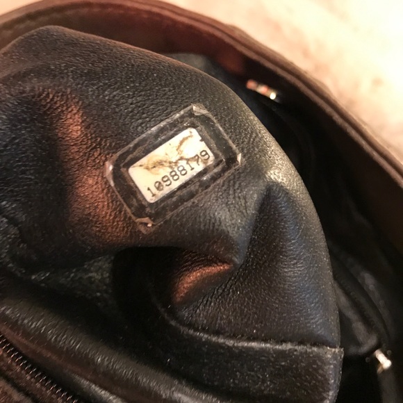 CHANEL Stone Brown-Grey Large Bag - Picture 4 of 8