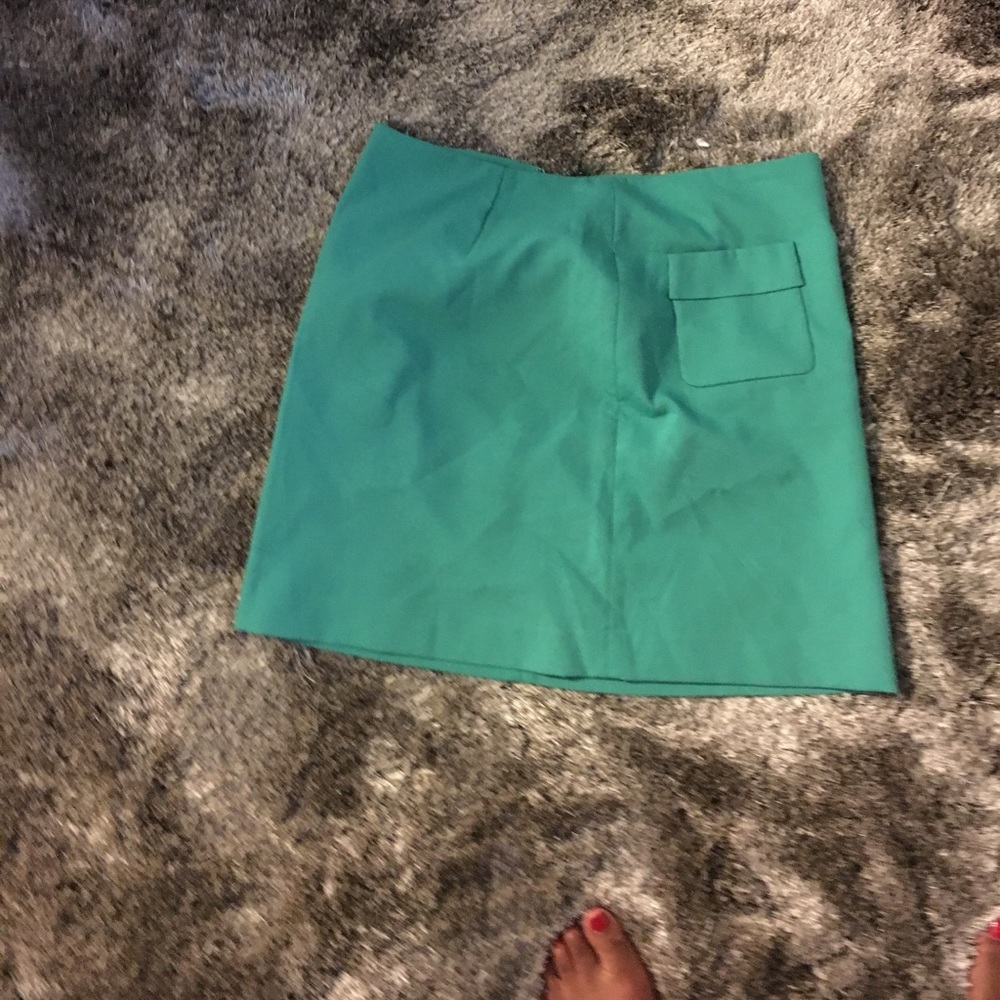 NWOT Loft green skirt