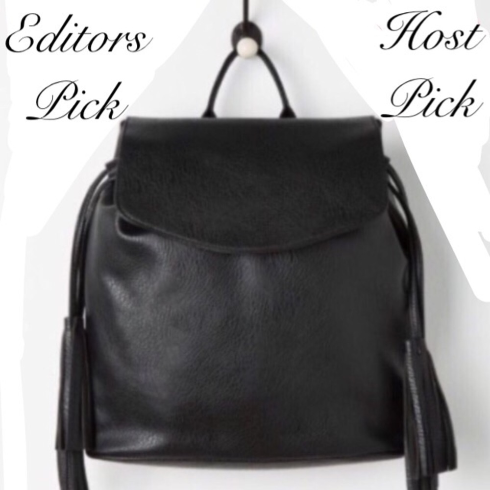 Black tassel backpack - Picture 2 of 8