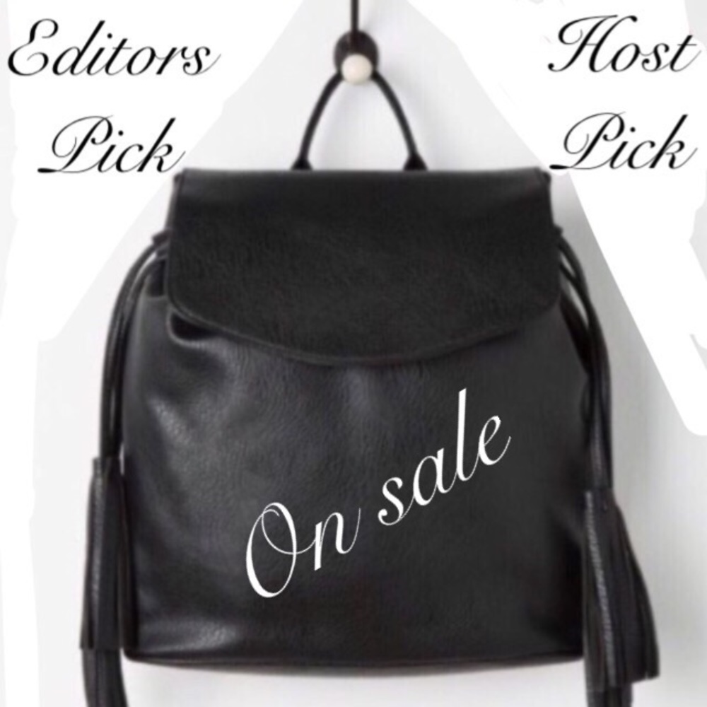 Black tassel backpack - Picture 1 of 8