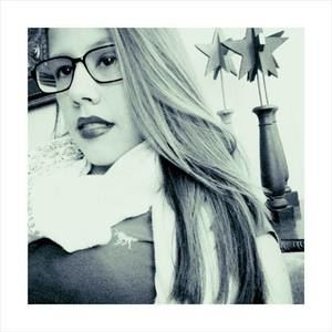 Meet your Posher, Annie