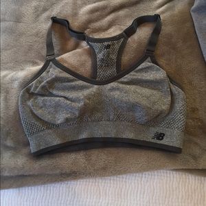 Small new balance sports bra