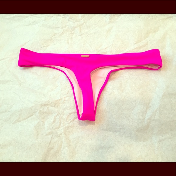 Three cute Victoria Secret Thongs - Picture 1 of 1