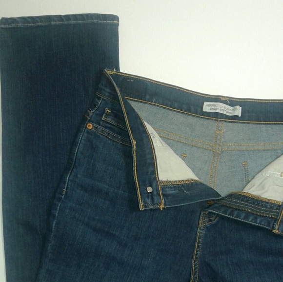 🔴SOLD NOT FOR SALE🔴 Slimming Levi's jeans - Picture 3 of 6