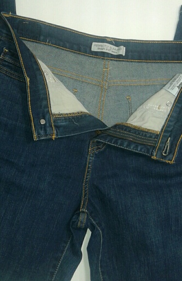 🔴SOLD NOT FOR SALE🔴 Slimming Levi's jeans - Picture 5 of 6