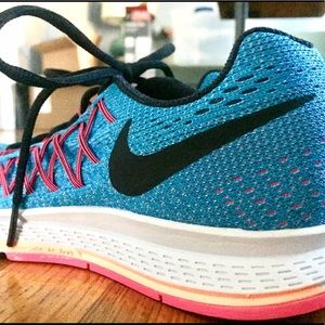 Nike Zoom Pegasus 32 shoes