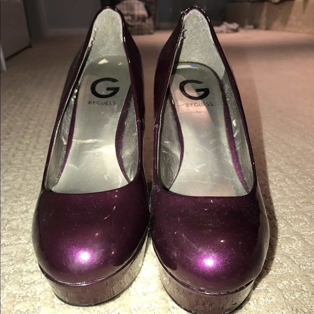 GUESS purple heels