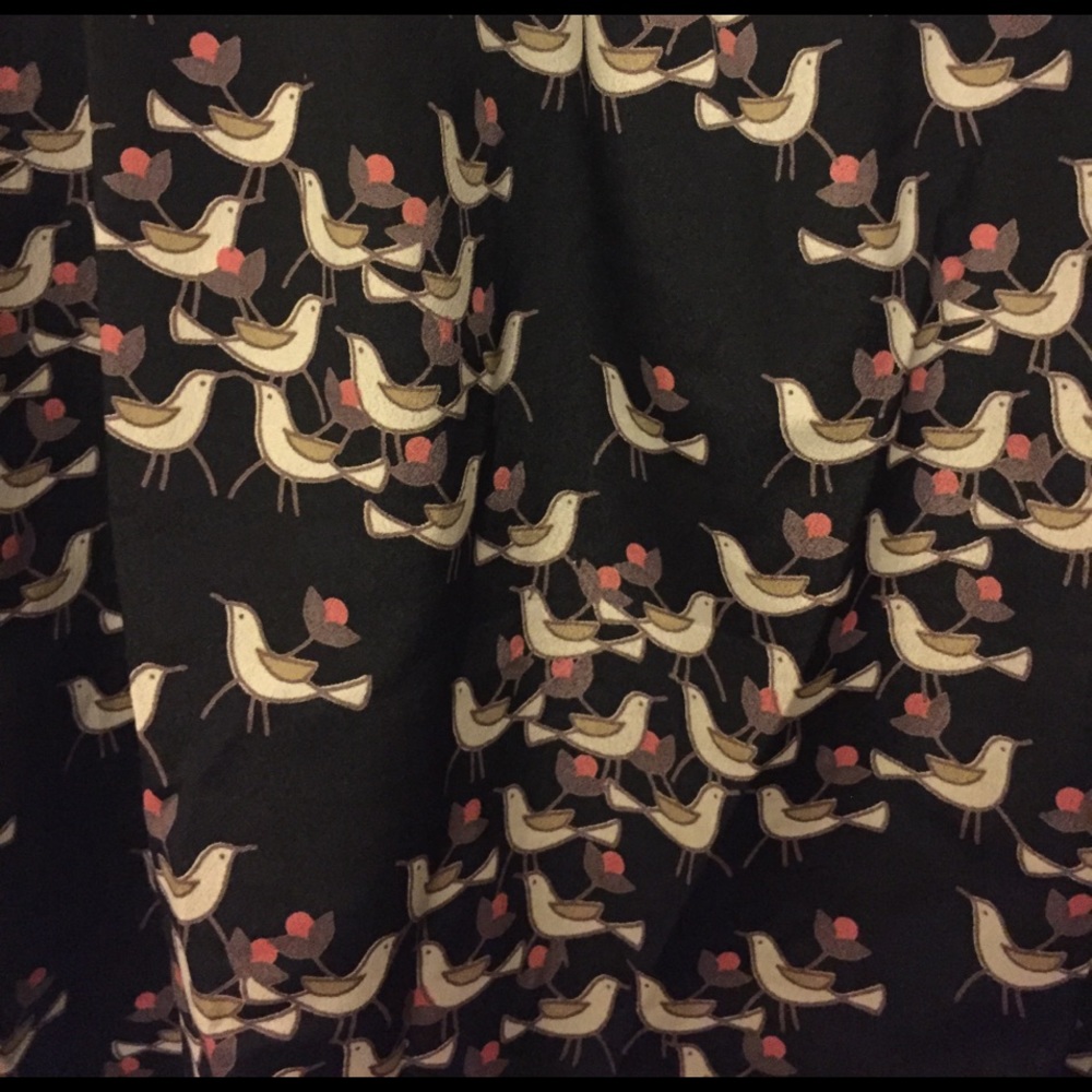 Patterned Dress - Picture 2 of 3