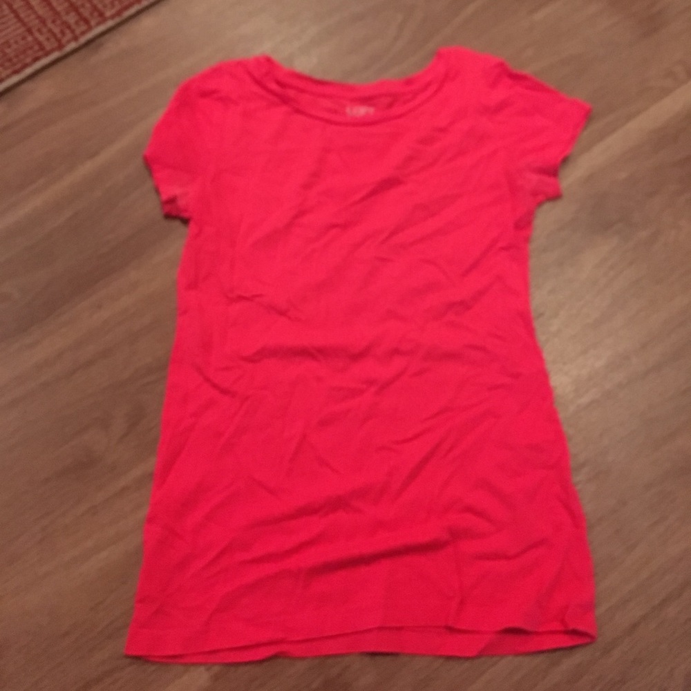 Pink tee