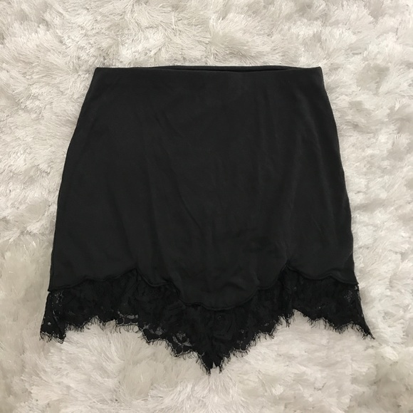 Express Black Skirt with Lace Detail Size XS - Picture 1 of 3