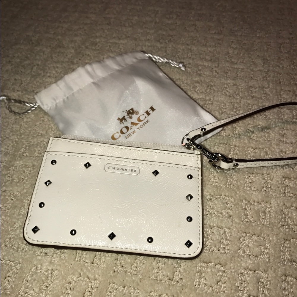 COACH KEYCHAIN WALLET NEW
