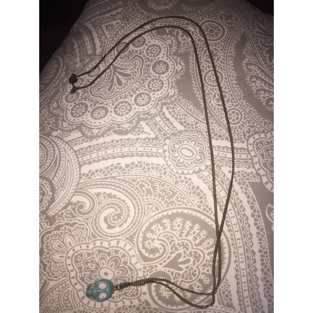 Rare Brandy Melville skull necklace