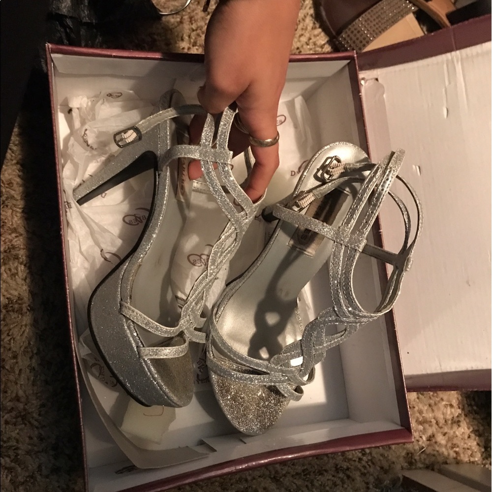 Fabulous sparkly shoes