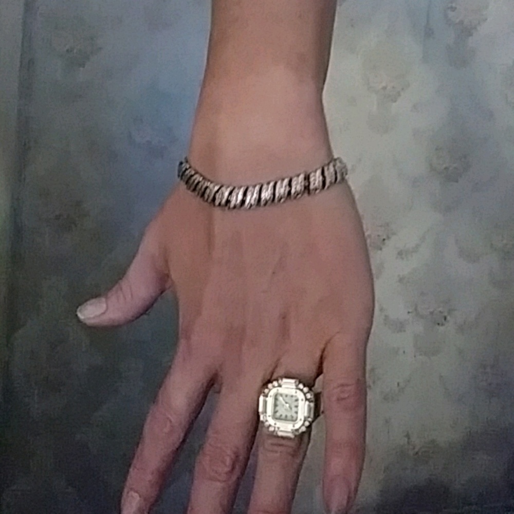 Meet your Posher, Cassie