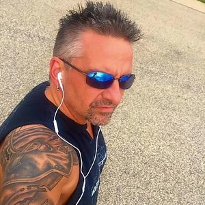 Meet your Posher, Travis