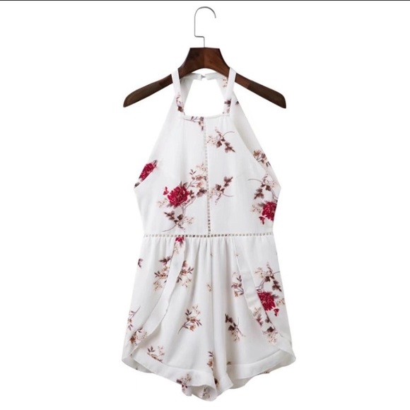 Halter Floral Playsuit - Picture 3 of 4