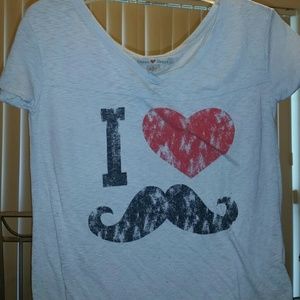 White short sleeve Tee