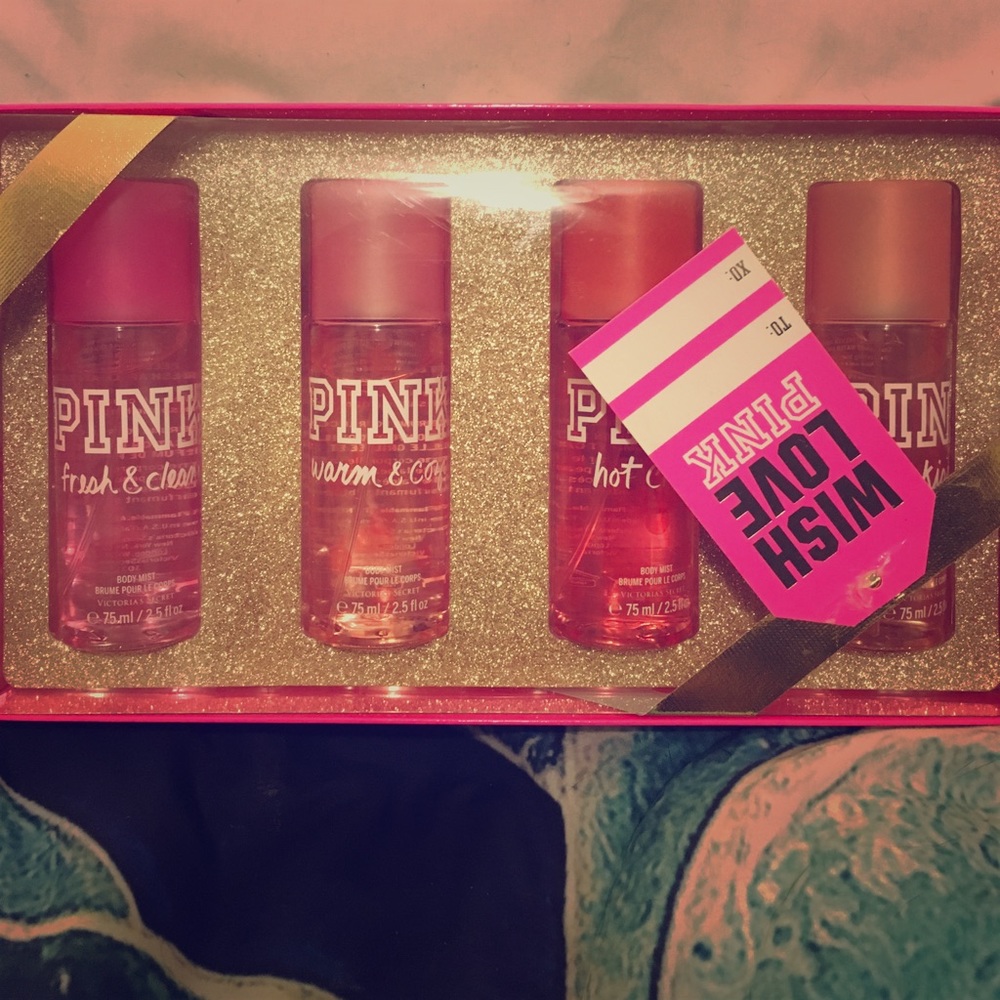 Set of 4 PINK body mist