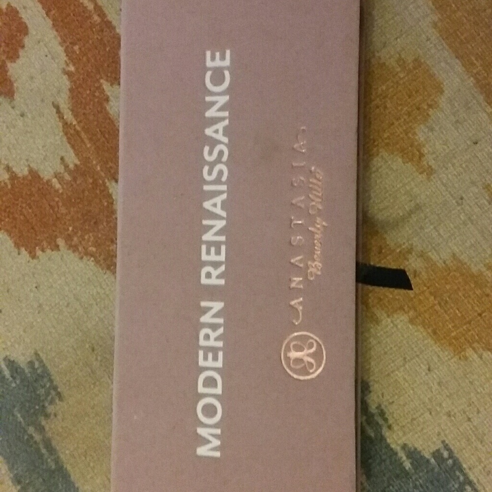 Anastasia Beverly Hills Modern Renaissance