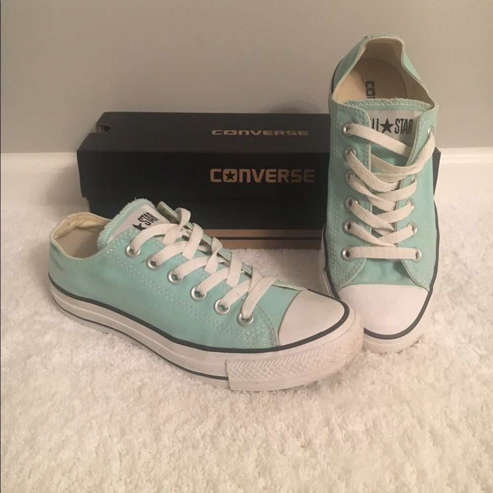 Converse Chuck Taylors
