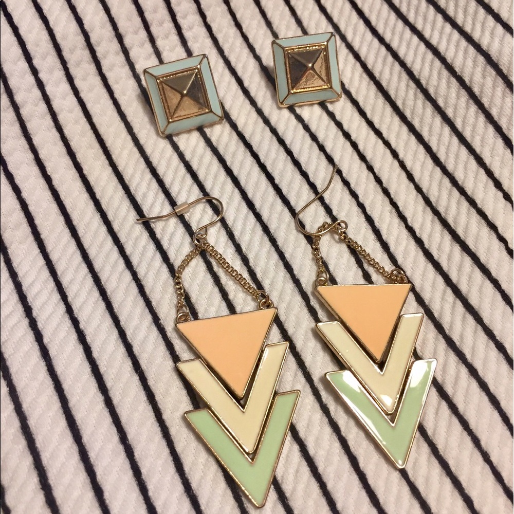2 pairs of pastel earrings - NWOT