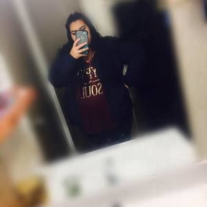 Meet your Posher, Vanessa