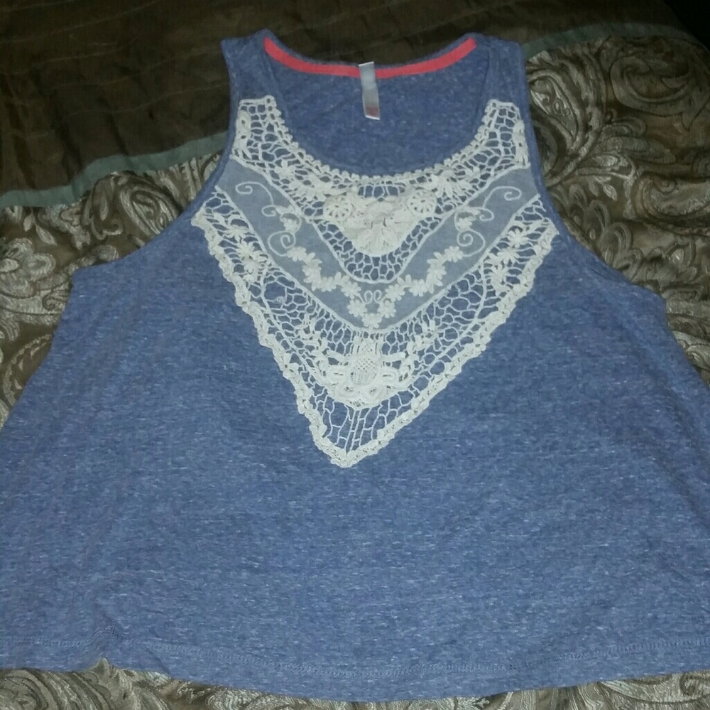 Tank top with lace detail