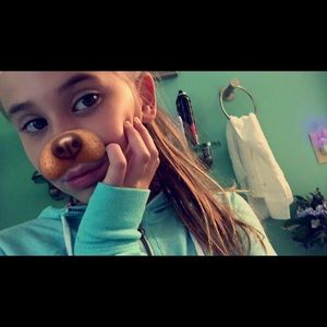 Meet your Posher, Hope