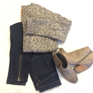 Brown/cream knit sweater!