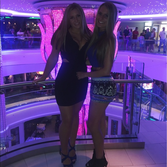 Meet your Posher, Gabrielle - Picture 1 of 1