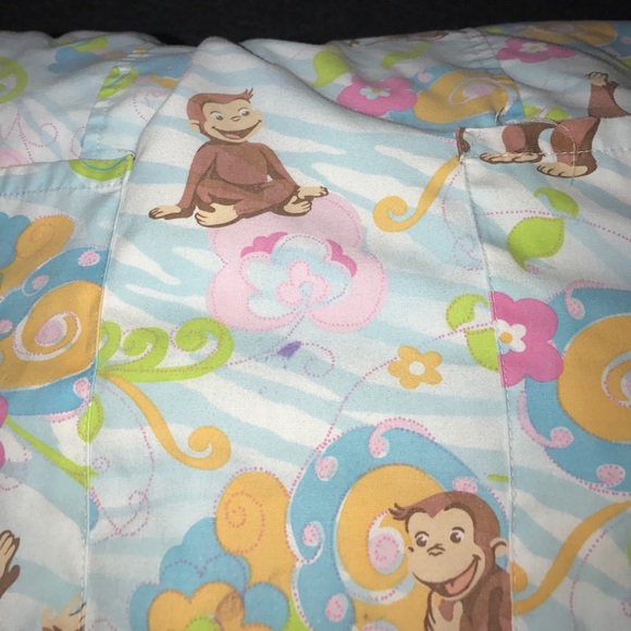 Nursing scrubs - Picture 2 of 3