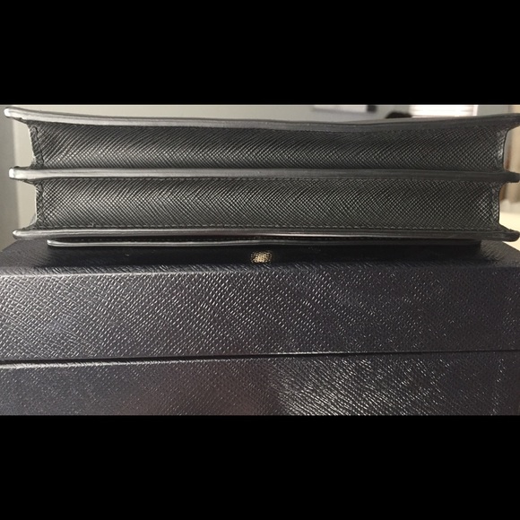 ***SOLD***Authentic Prada Lux Small Crossbody Bag - Picture 7 of 8