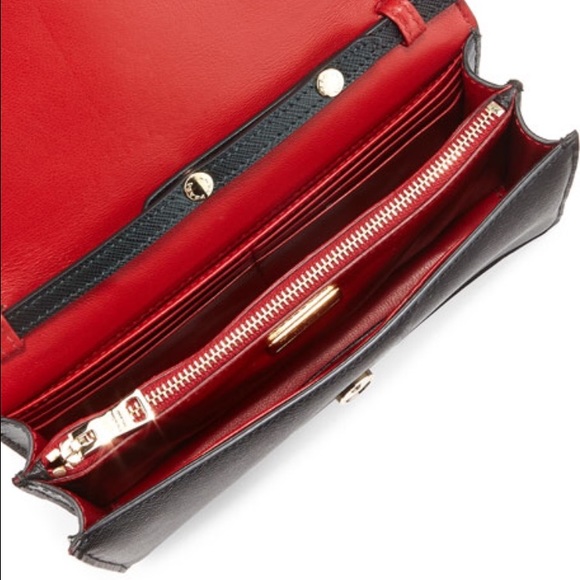 ***SOLD***Authentic Prada Lux Small Crossbody Bag - Picture 2 of 8