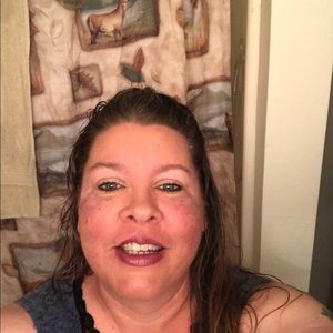 Meet your Posher, Angie