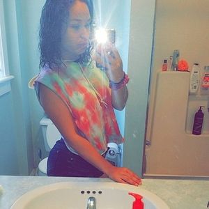 Meet your Posher, Kiana